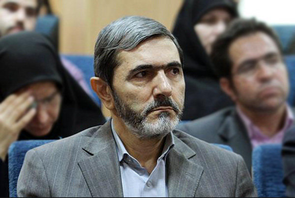 هشدار یک فعال سیاسی درباره هزینهزایی صداوسیما/ مبلغ: تحول در این سازمان از نان شب واجبتر است/ صداوسیما به جایگاه اصلی متحجرین تبدیل شده است