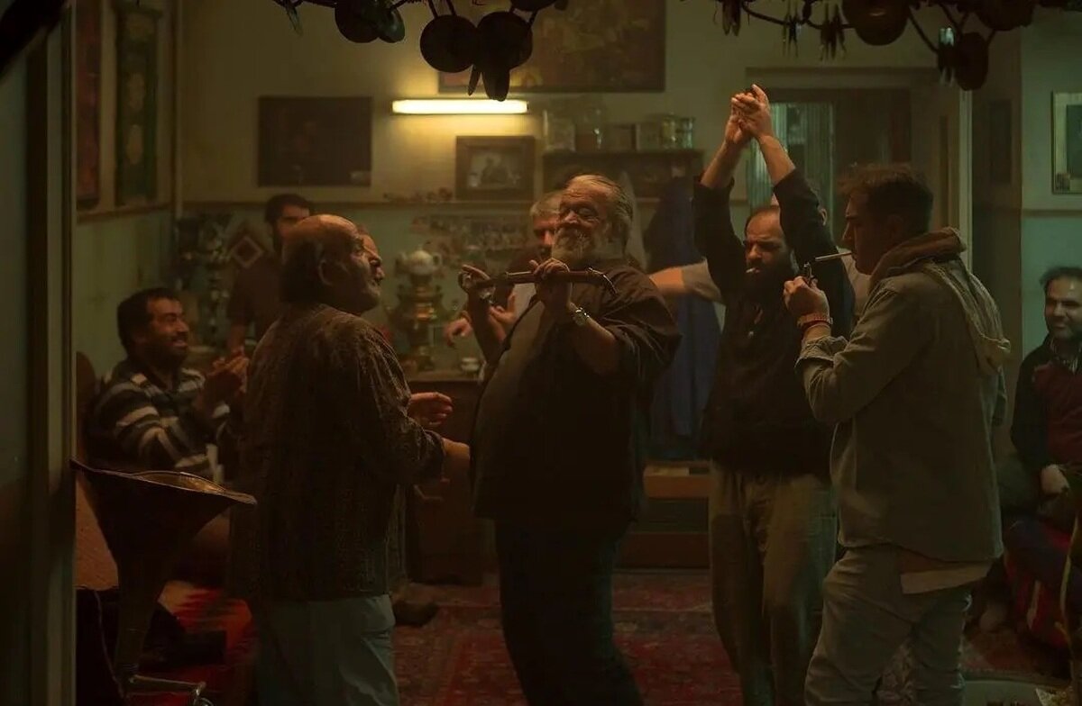 از تمجید تا تحقیر؛ روایت منتقدان از «پیرپسر»/ فیلمی که هم در ستایشش تردید میکنی و هم در تقبیحش