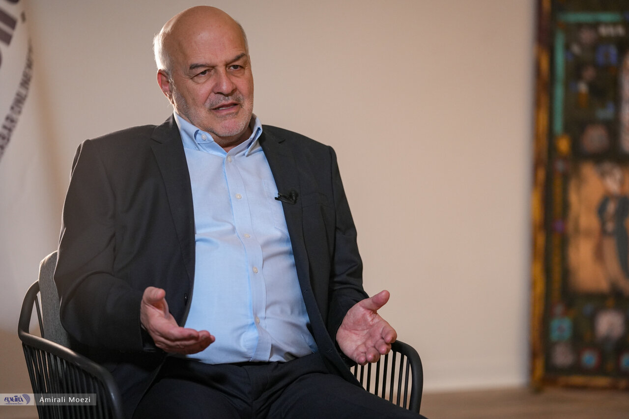 دولت رییسی احیای دریاچه ارومیه را رها کرد/ کلانتری: وضعیت امروز دریاچه به مراتب بدتر شهریور ۱۴۰۰ است