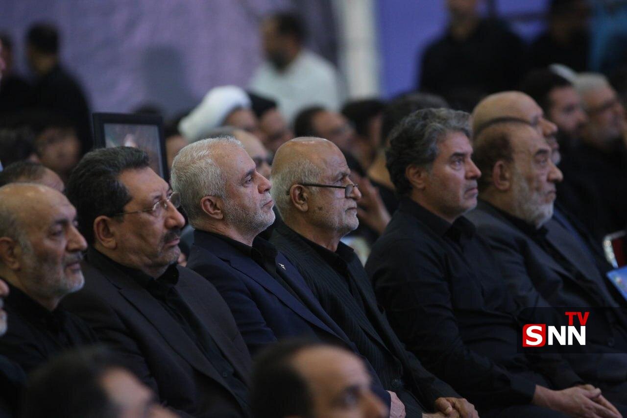 تصاویری از حضور علی لاریجانی در مراسم بزرگداشت شهدا/ وزیر صمت هم بود