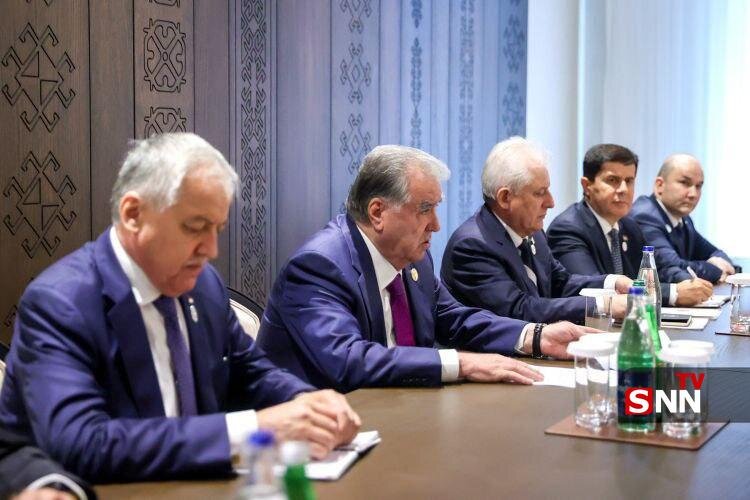 دیدار روسای جمهور ایران و تاجیکستان/ تصاویری از لحظه ورود پزشکیان به جمهوری آذربایجان