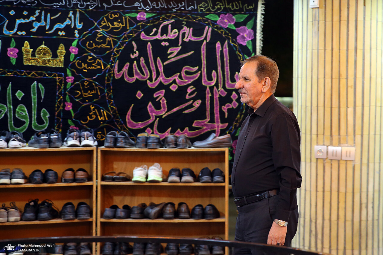 همنشینی هادی خامنه‌ای و خاتمی در یک مراسم عزاداری +تصاویر