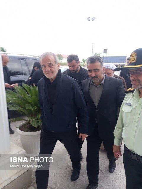 پزشکیان وارد بندر آستارا شد + تصویر