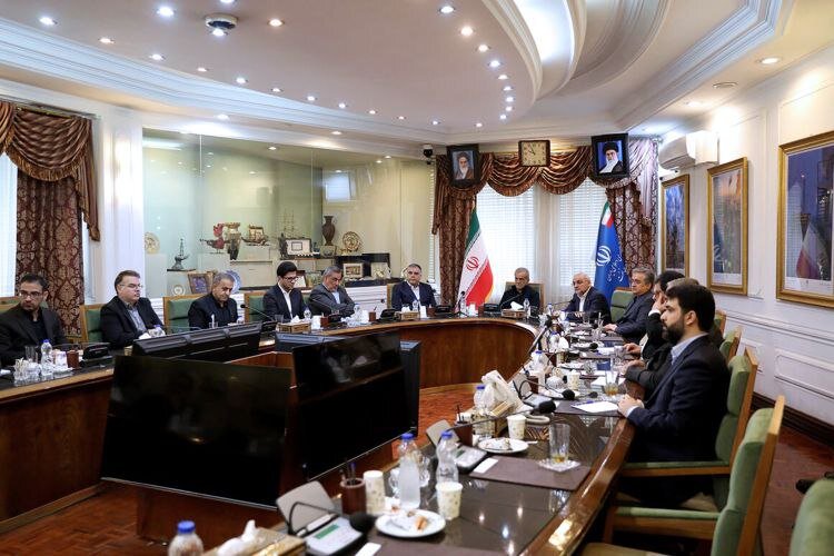 تصاویری از مسعود پزشکیان در وزارت نفت