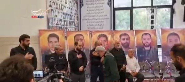 تصاویری از سردار قاآنی در مراسم بزرگداشت شهدای نیروی قدس سپاه