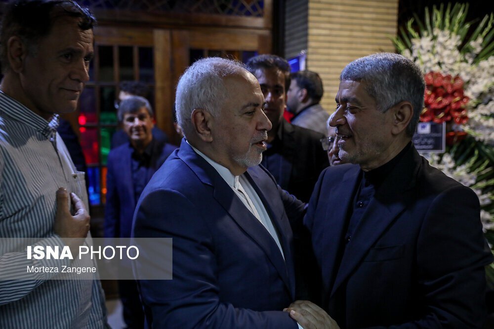 پزشکیان در یک مراسم یادبود حاضر شد / ظریف هم آمدهبود + تصاویر