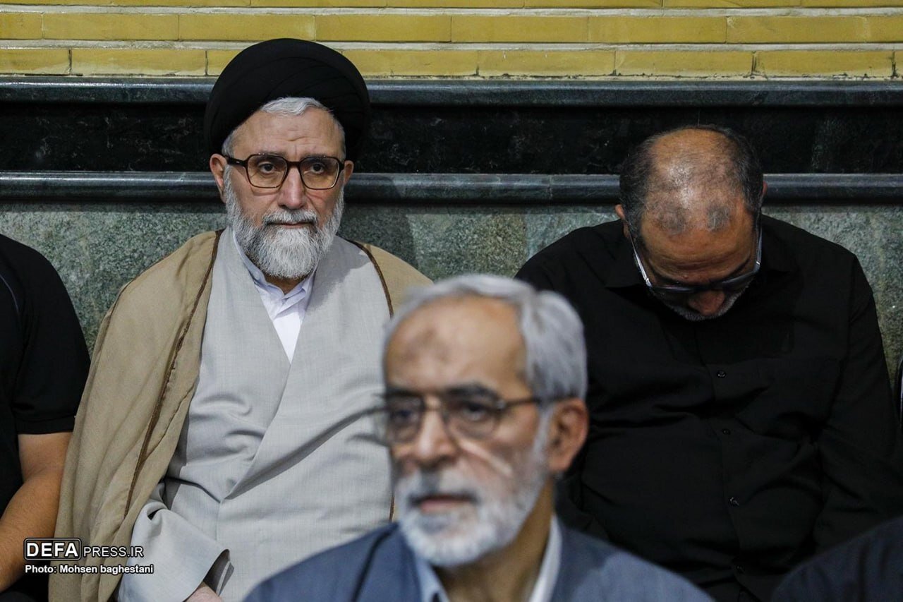 تصاویری از مراسم بزرگداشت سرداران شهید ربانی و محرابی/ فدوی و قاآنی هم آمدند/ مداح مشهور هم حضور داشت