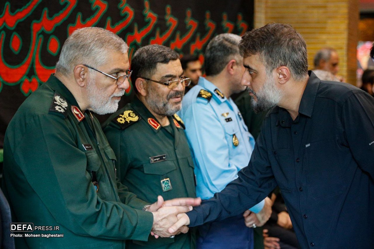 تصاویری از مراسم بزرگداشت سرداران شهید ربانی و محرابی/ فدوی و قاآنی هم آمدند/ مداح مشهور هم حضور داشت