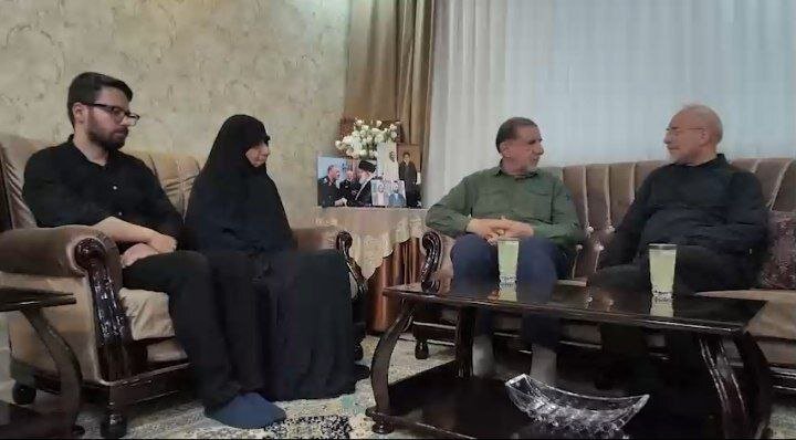 دیدار قالیباف با خانواده شهید سردار محققی + تصاویر