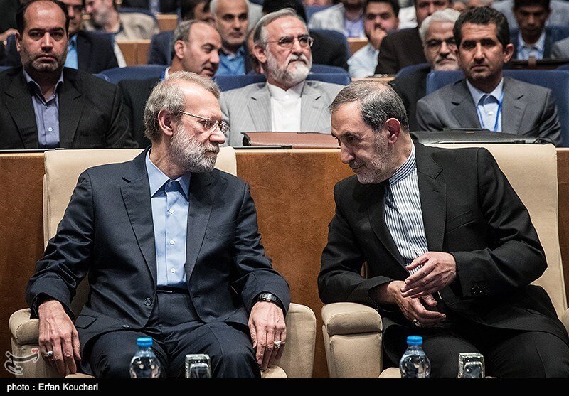 بازخوانی توییت ولایتی و تحرکات اخیر علی لاریجانی/  آیا لاریجانی و ولایتی در حال تغییر بازی هستند؟ / ایران در آستانه تغییر؟