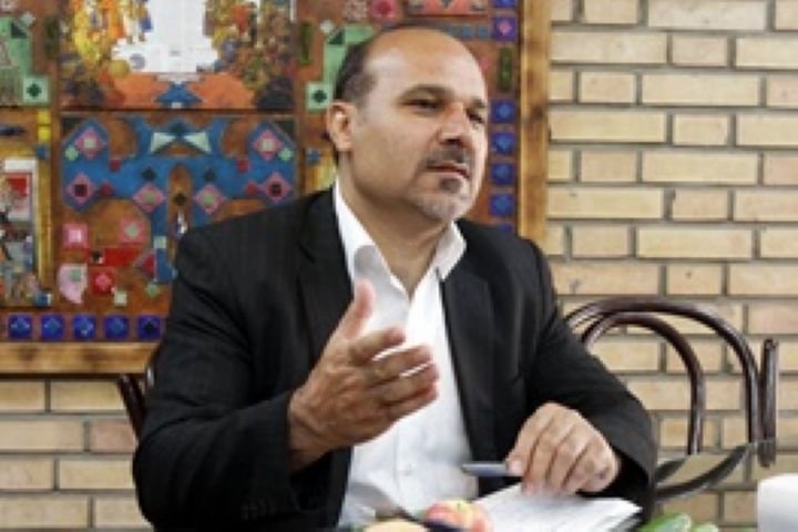 یک سناریوی محتمل درباره دستمزد ۱۴۰۵ / حاج‌اسماعیلی: دستیابی به رشد اقتصادی هشت درصدی امکان‌پذیر نیست