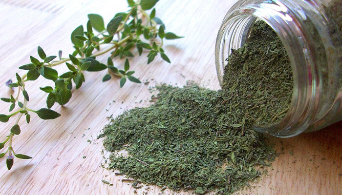 یک گیاه دارویی مناسب برای تخامه و آروغ‌های بدبو 