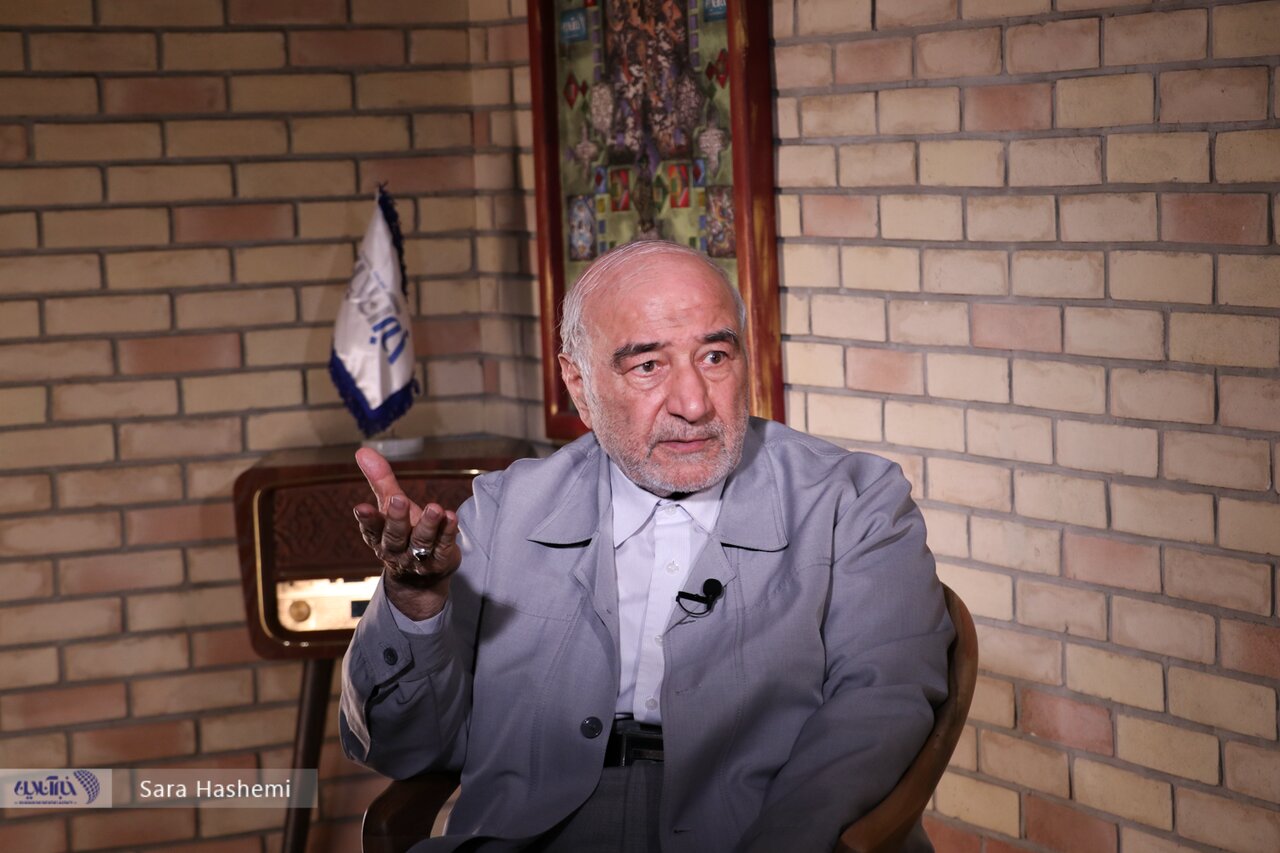 روایت اولین فرمانده سپاه از نفوذ در لایههای بالا/ بیخود انتظار دارید که روسیه و چین برای ما کاری کنند/ باید برای همه چیز آماده باشیم؛ حتی جنگ مجدد