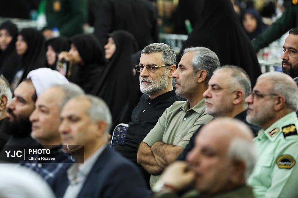 سلام و علیک فرمانده ارشد نیروی قدس سپاه با زینب سلیمانی/ تصاویری از معاونین دولت رئیسی در مراسم اربعین شهدای حمله اسرائیل