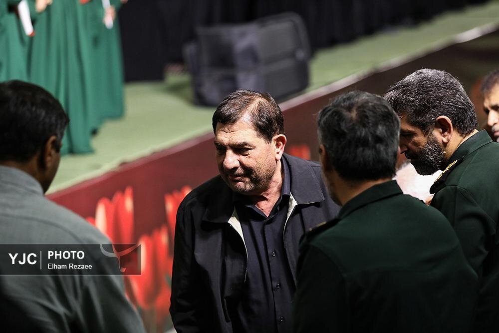 سلام و علیک فرمانده ارشد نیروی قدس سپاه با زینب سلیمانی/ تصاویری از معاونین دولت رئیسی در مراسم اربعین شهدای حمله اسرائیل