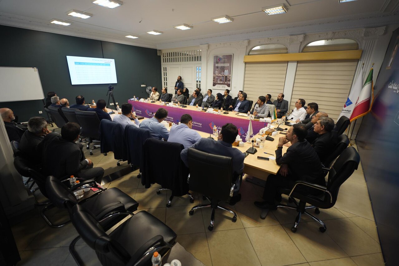 تمرکز بیمه ملت بر بهبود شاخص‌های عملکردی در دومین نشست شورای معاونان و مدیران