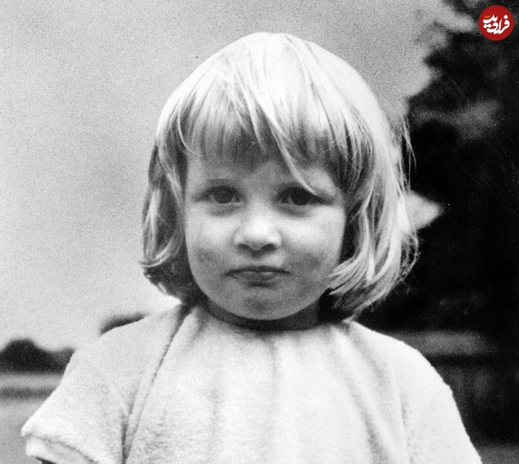 عکس/ پرنسس دایانا، همسر سابق پادشاه انگلیس در ۳ سالگی