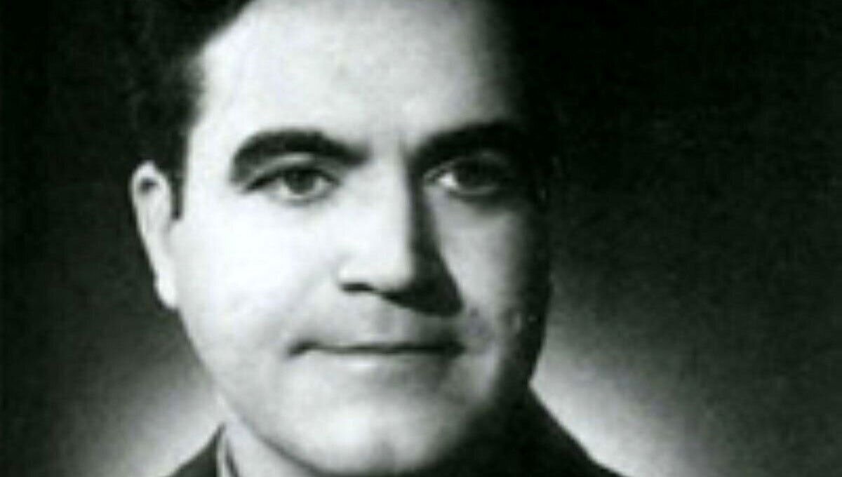 روزی که طرفداران باشگاه تاج مانع خروج شاه از کشور شدند!