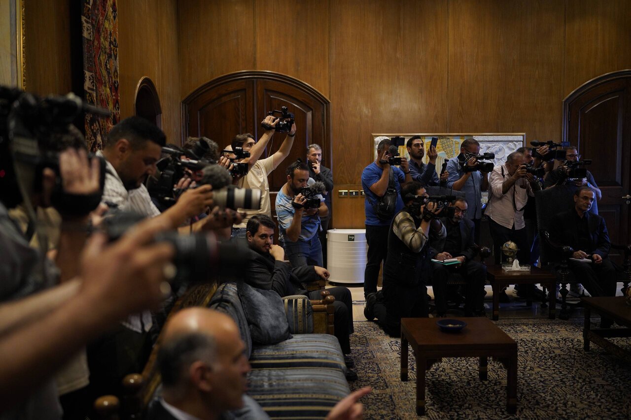 تصاویر رسمی از دیدار علی لاریجانی با نبیه بری