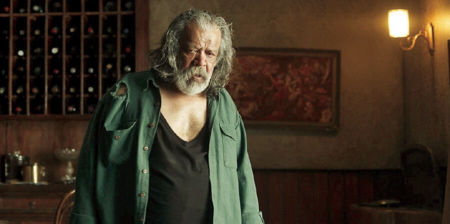 فیلم پیرپسر، «بی‌ پدری» و «پدر سوختگی»