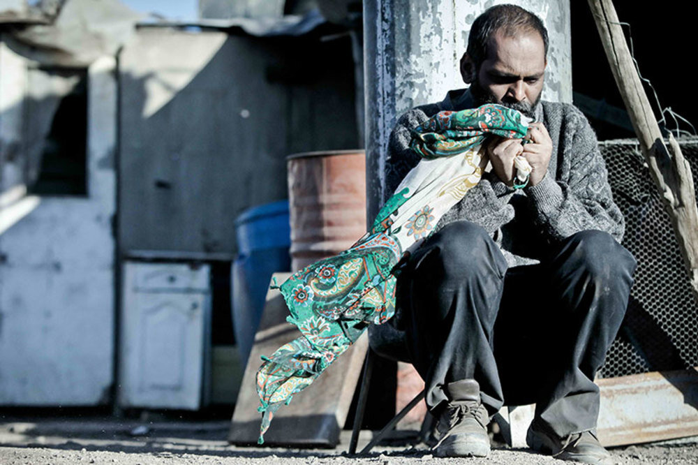 فیلم پیرپسر، «بی‌ پدری» و «پدر سوختگی»