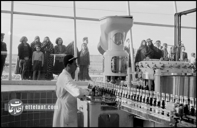 مجموعه عکس/ پپسی کولای ایرانی ۷۰ ساله شد