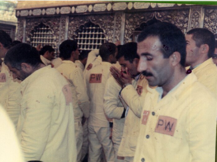 در حرم حضرت عباس خیلی از ماموران بعثی از ترس حضرت، داخل نیامدند!