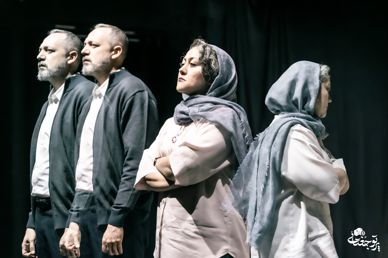 اگر گذشته را از ما بگیرند، چه چیزی از ما باقی می‌ماند؟!