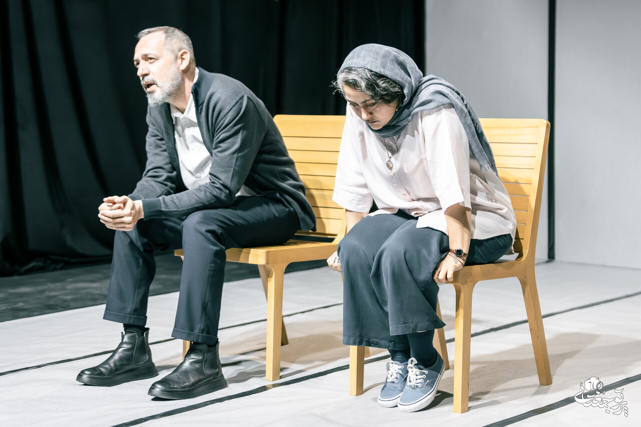 اگر گذشته را از ما بگیرند، چه چیزی از ما باقی می‌ماند؟!