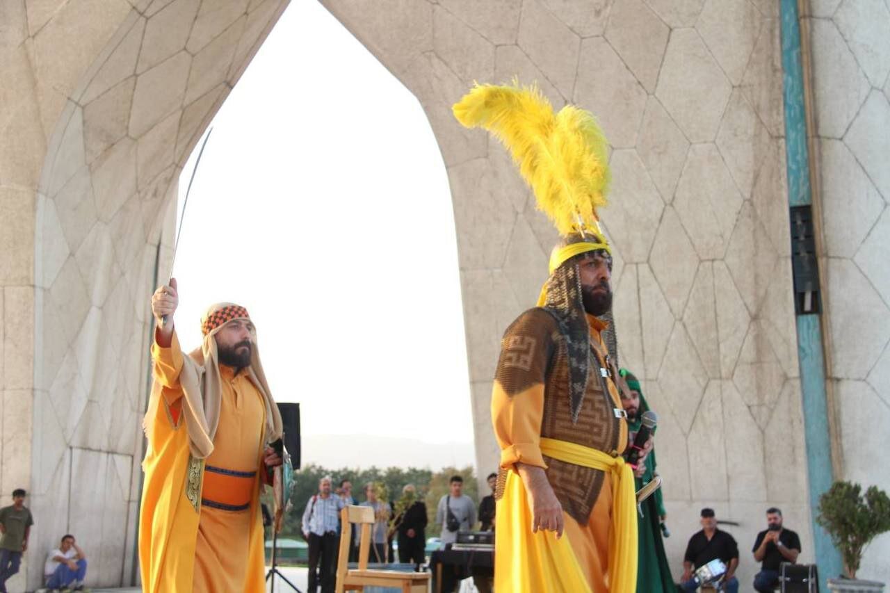 تعزیه حر در میدان آزادی+عکس