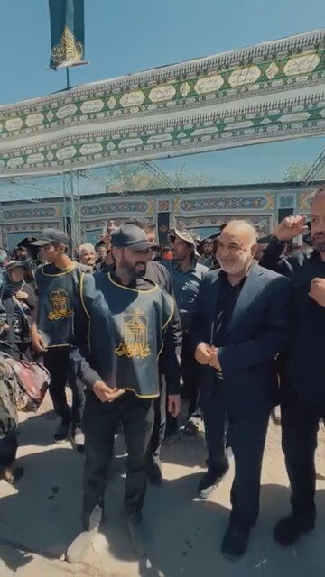 تصاویر آخرین حضور سردار سلامی در جمع زائران امام رضا(ع)