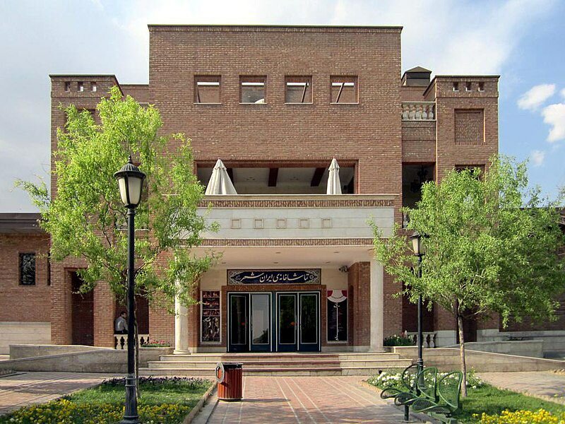 هم‌بازی شدن سارا بهرامی و مجتبی پیرزاده نزدیک به ۱ میلیارد و نیم فروخت