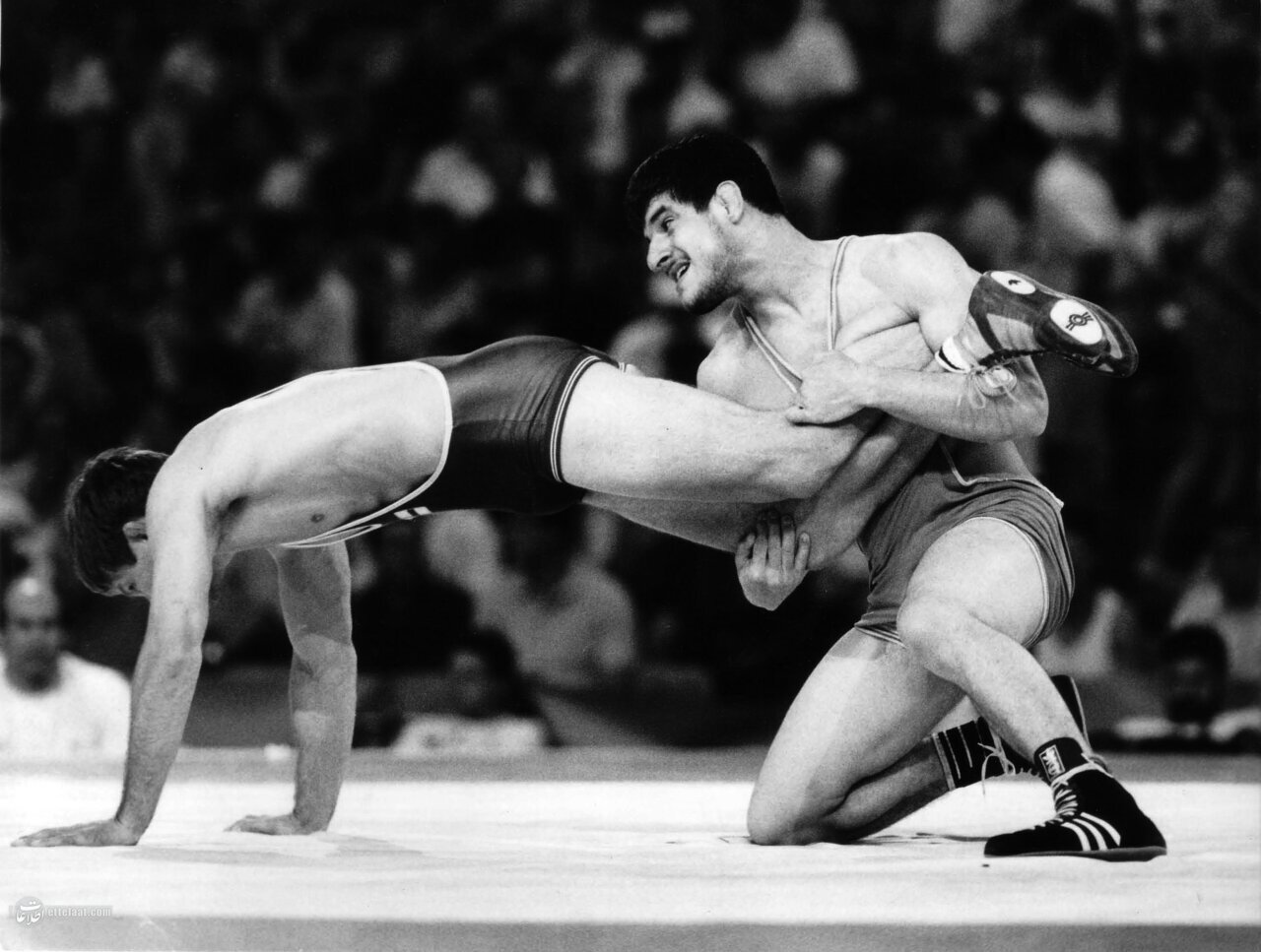 عکس‌های دیده‌نشده از رسول خادم که ۳۰ سال پیش محبوب مردم شد