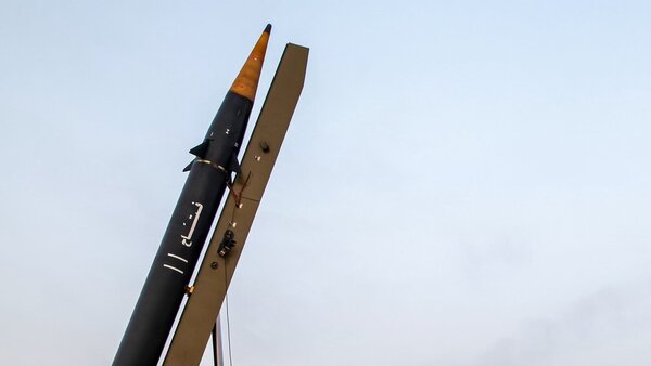 ویژگی های منحصر به فرد نقطه‌زن‌ترین موشک ایرانی/ «قاسم بصیر» قادر است از سامانه‌های پدافند هوایی دشمن عبور کند