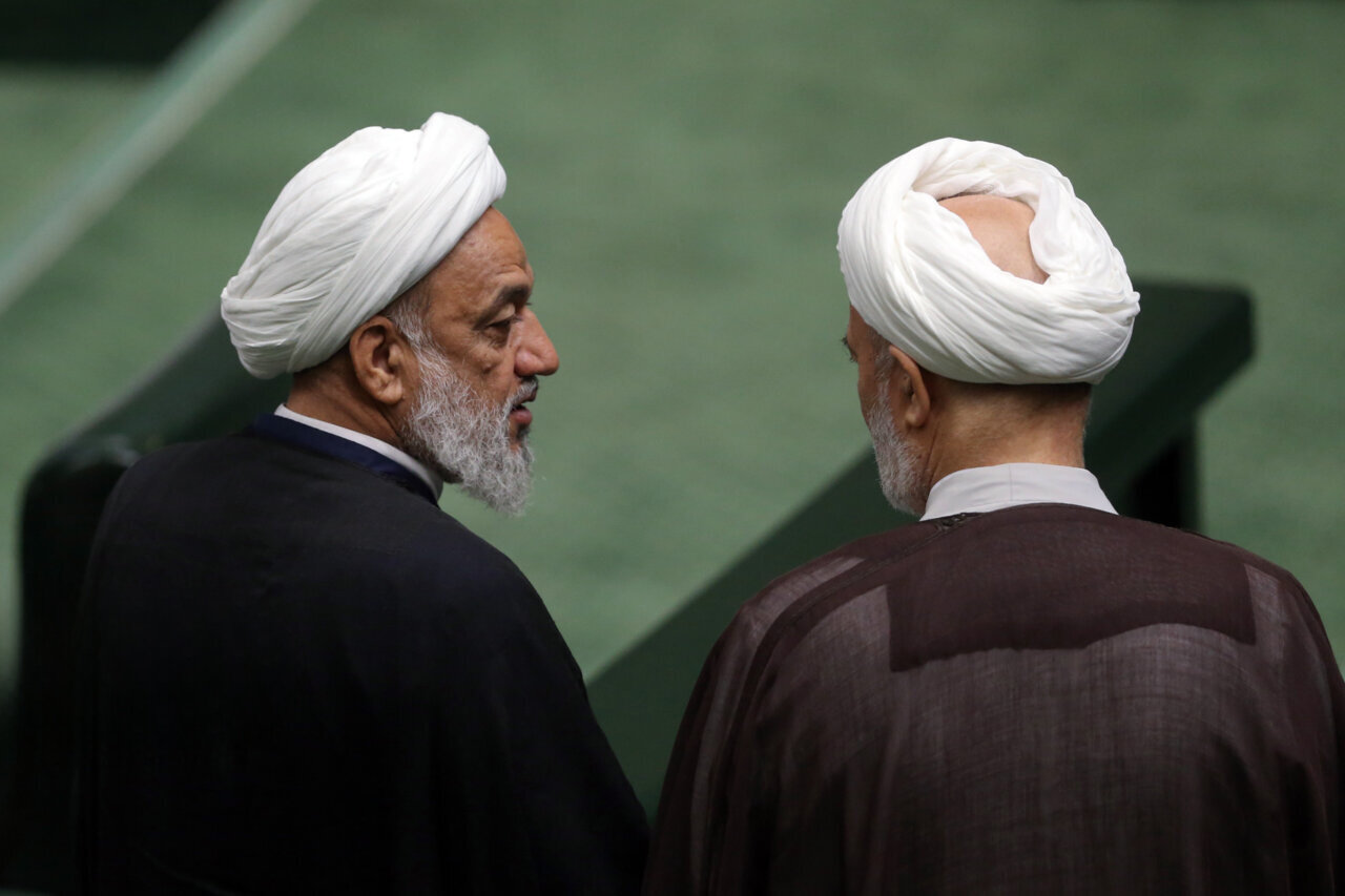 بازگشت تندروها به تنظیمات کارخانه/ پایان دوره قبول داشتن همه؛ آغاز دوباره خالص سازی!/ حمله به مردم بابت رای ندادن به «ما»