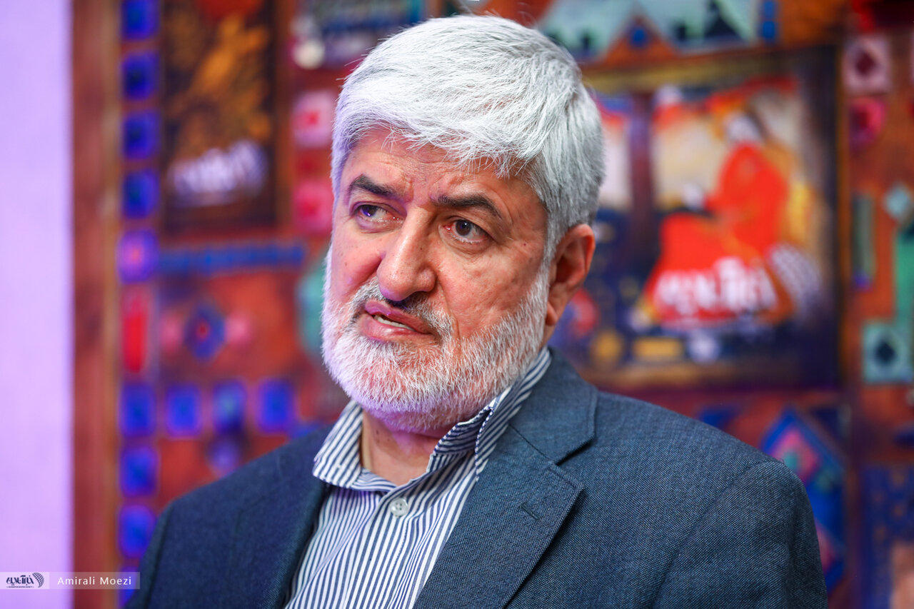 علی مطهری:روسری را در خیابان سخت نگیرند اما کسی که نافش را بیرون گذاشته، چه کسی باید جلویش را بگیرد؟/ بعید است اسرائیل دوباره حمله کند