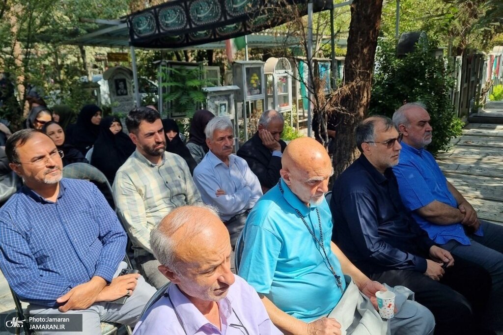 مراسم بزرگداشت شهیدی که در اثر جراحات شیمیایی به یاران شهیدش پیوست + تصاویر مراسم سردار شهید حاج داود کریمی در بهشت زهرا