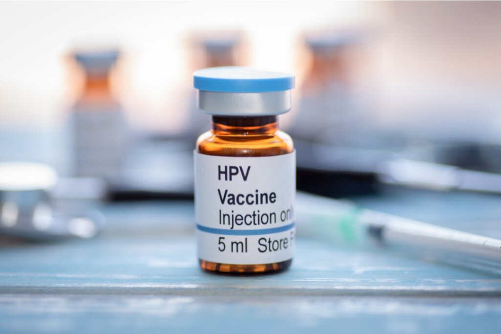 چالشهای دسترسی به واکسن HPV در ایران؛ از تحریم تا بازار سیاه/ عرضه واکسنهای تقلبی با لیبلهای جعلی وزارت بهداشت