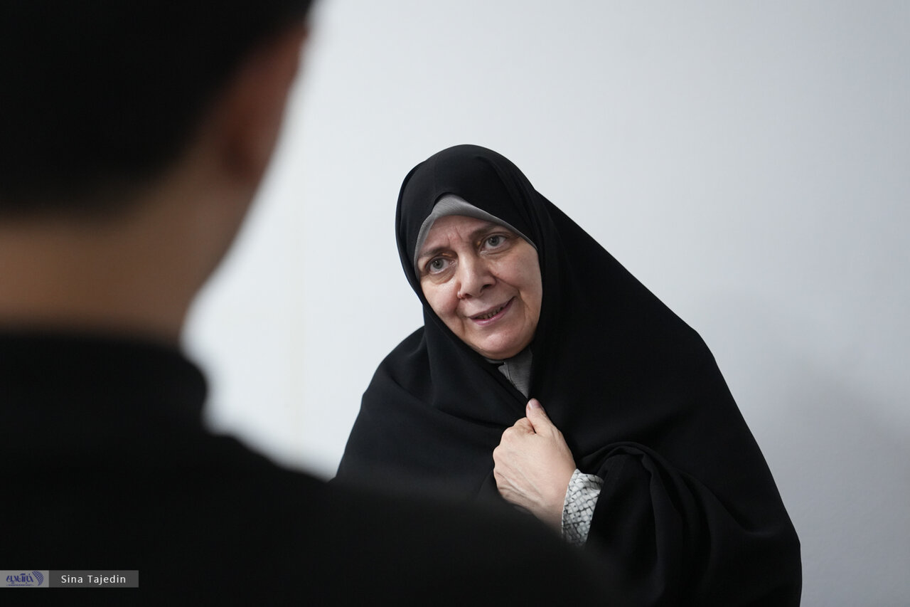 هنوز پیگیر سرنوشت پدر هستیم/ سنگ‌اندازی برای توقف پیگیری‌ و ناامیدی ما بسیار است/برای مستند بی‌بی‌سی زحمت کشیدند و جانشان را به خطر انداختند اما...