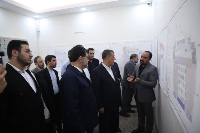 تصویری از دیدار معاون اجرایی رئیسجمهور با آیتالله جوادی آملی/ قائم پناه و استاندار قم از کدام مجموعه بازدید کردند؟