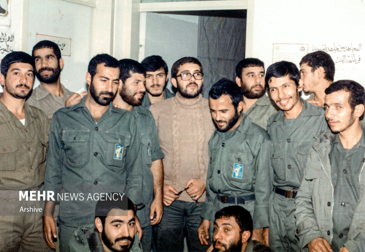 این فرمانده شهید متولد 1 مهر بود/ تصاویری دیده نشده از سردار ترور شده توسط اسرائیل