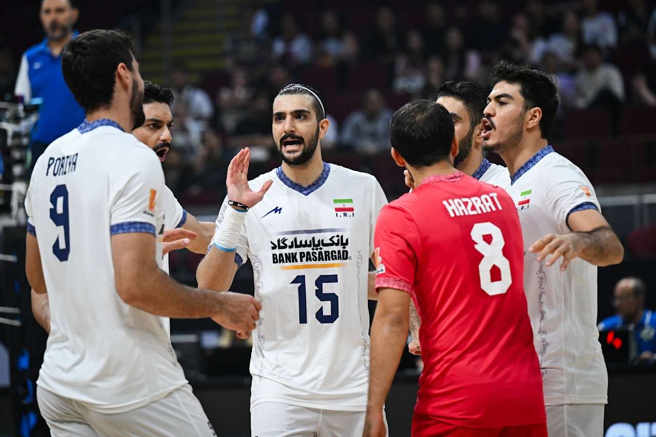 ستایشنامههای مخرب علیه تیم ملی والیبال!