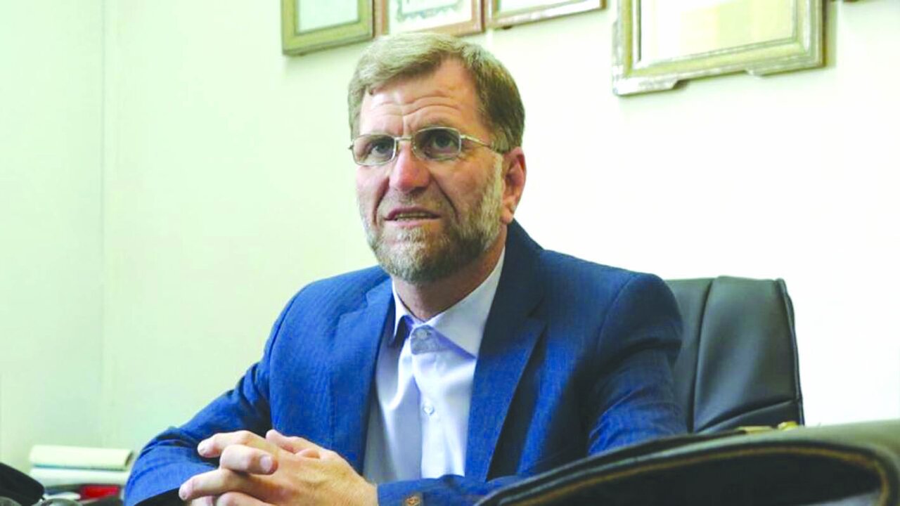 نظر سه کارشناس درباره معیارهای شناسایی دهک‌ها/ فیاضی: خط فقر در بسیاری شهرها بالاتر از ۳۰ میلیون تومان است