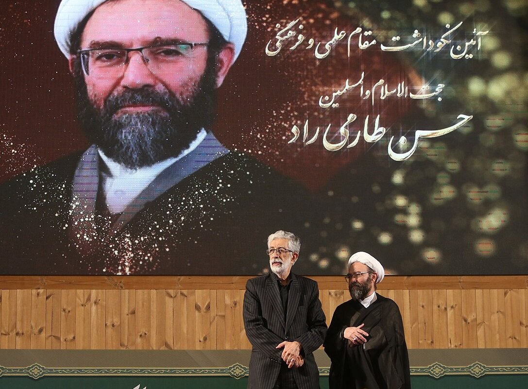 روایت حداد عادل از دوستی ۵۰ ساله اش با مهندسی که دانشنامه نگار شد