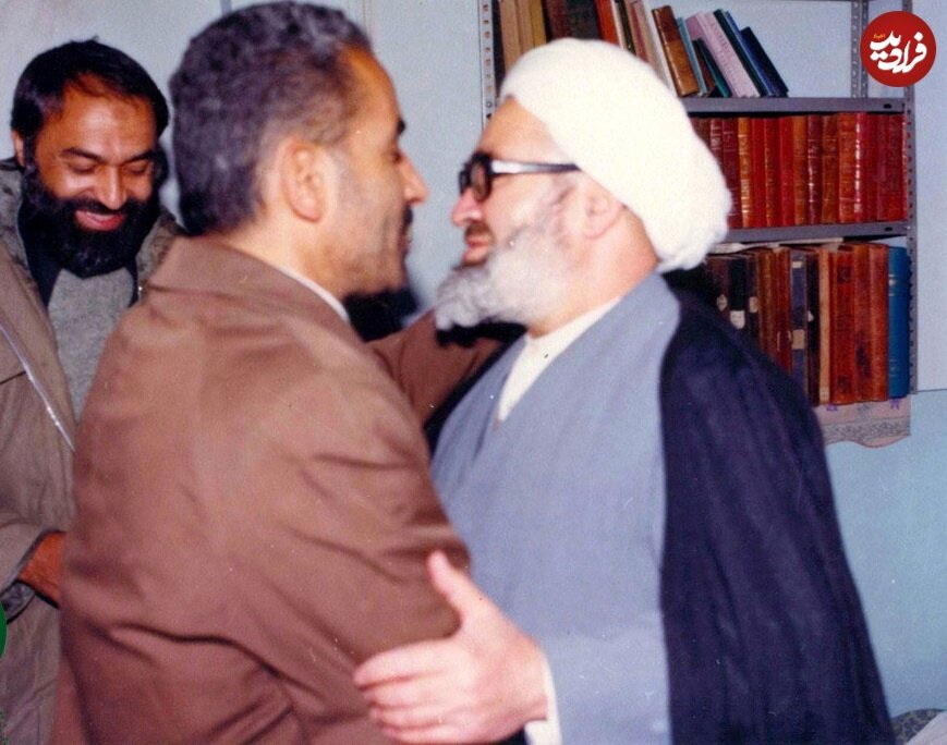 عکس/ دیدار شهید رجایی با آیتالله منتظری؛ سال ۱۳۵۹