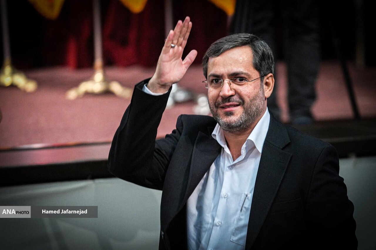 یاسر جبرائیلی حزب تاسیس کرد/ حضور پناهیان و یک نماینده مجلس در اولین مجمع عمومی حزب + تصاویر