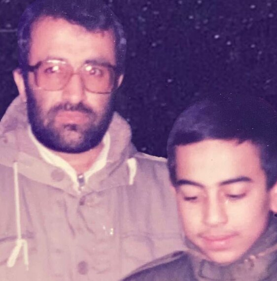 ناگفتههای نفر دوم وزارت ارشاد/ از شبهای شعر گوته تا اختلاف با وزیر آموزش و پرورش و همکاری با موشکی سپاه/ ماجرای دیدار رهبری با مدیران مطبوعات