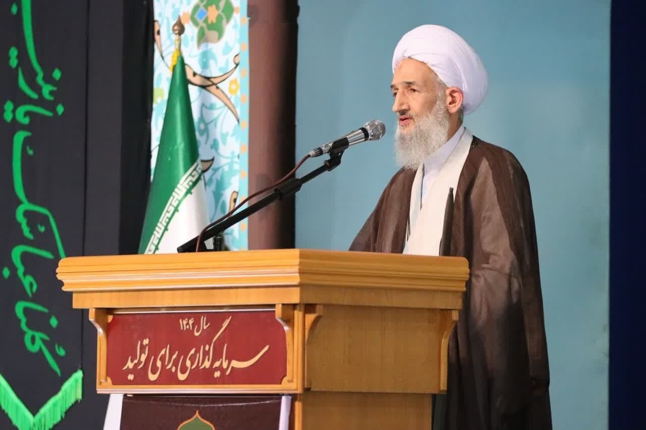 امام جمعه قم: با خشکسالی مواجهیم؛ توبه کنیم/ تقدیر یک امام جمعه به خاطر انحلال بانک آینده