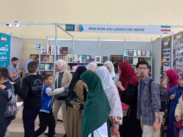 پس از چندین سال محرومیت و غیبت/ حضور در یکی از بزرگترین رویدادهای فرهنگی آفریقا/ ایران به نمایشگاه کتاب الجزایر برگشت پس از چندین سال محرومیت و غیبت/ حضور در یکی از بزرگترین رویدادهای فرهنگی آفریقا/ ایران به نمایشگاه کتاب الجزایر برگشت