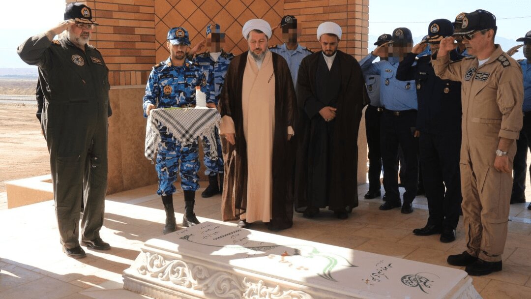 بازدید فرمانده نیروی هوایی ارتش از یک پایگاه هوایی در شرق کشور+تصویر